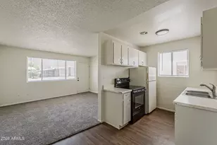 938 N Orange, Mesa, AZ 85201 - Photo 10