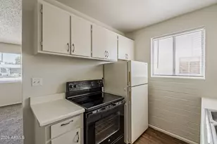 938 N Orange, Mesa, AZ 85201 - Photo 6