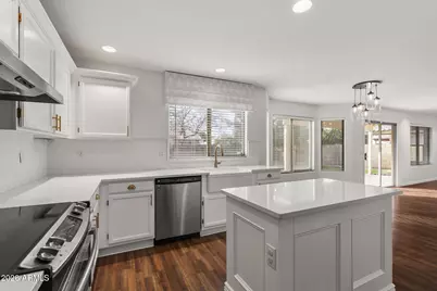 3861 E Kings Avenue, Phoenix, AZ 85032 - Photo 8