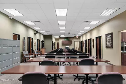 251 E Cottonwood Lane, Casa Grande, AZ 85122 - Photo 6