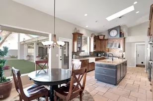 8638 E Dahlia Dr, Scottsdale, AZ 85260 - Photo 24