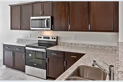 42965 W Peters Drive, Maricopa, AZ 85138 - Photo 4