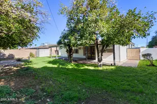 1810 N 74th St, Scottsdale, AZ 85257 - Photo 28