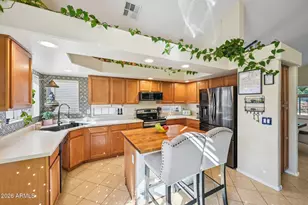 15821 W Boca Raton Rd, Surprise, AZ 85379 - Photo 16