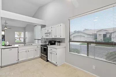 23729 S Harmony Way, Sun Lakes, AZ 85248 - Photo 14