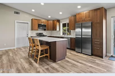 51718 W Donald Road, Aguila, AZ 85320 - Photo 8