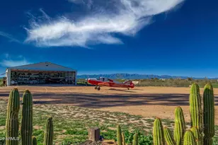 51718 W Donald Rd, Aguila, AZ 85320 - Photo 46