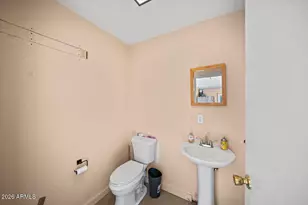 51718 W Donald Rd, Aguila, AZ 85320 - Photo 22