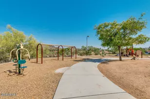 1909 E Redfield Rd, Phoenix, AZ 85022 - Photo 8