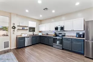 3136 W St Catherine Ave, Phoenix, AZ 85041 - Photo 16