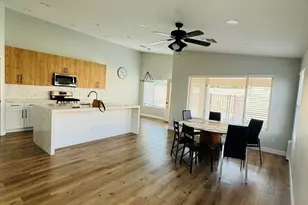 22008 N 66th Ln, Glendale, AZ 85310 - Photo 6