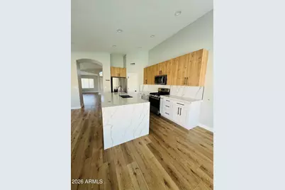 22008 N 66th. Lane, Glendale, AZ 85310 - Photo 8