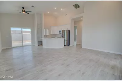 1110 E 4th Street, Casa Grande, AZ 85122 - Photo 6