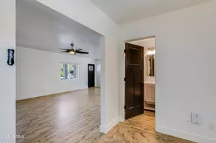 4427 E Turney Ave, Phoenix, AZ 85018 - Photo 26