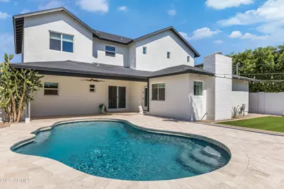 4427 E Turney Avenue, Phoenix, AZ 85018 - Photo 4