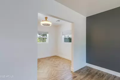 4427 E Turney Avenue, Phoenix, AZ 85018 - Photo 24