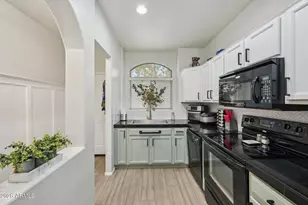 905 S Bristol, Mesa, AZ 85208 - Photo 10