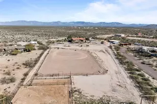 35085 S Turtle Creek Rd, Wickenburg, AZ 85390 - Photo 4