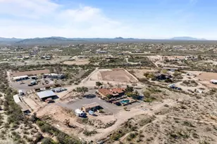35085 S Turtle Creek Rd, Wickenburg, AZ 85390 - Photo 10