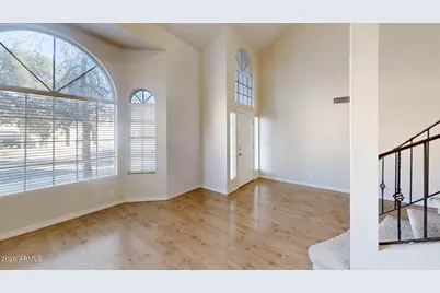 823 W Iris Drive, Gilbert, AZ 85233 - Photo 10