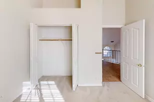 823 W Iris Dr, Gilbert, AZ 85233 - Photo 14