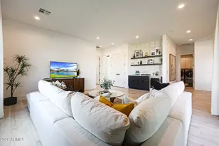 1614 W Lavitt Ln, Phoenix, AZ 85086 - Photo 22