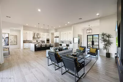 1614 W Lavitt Lane, Phoenix, AZ 85086 - Photo 2