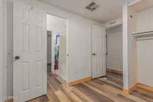 555 W Warner Rd, Chandler, AZ 85225 - Photo 16