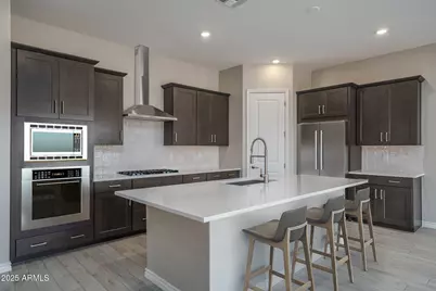 15652 W Pershing Street, Surprise, AZ 85379 - Photo 6