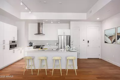 3131 N Central Avenue #7002, Phoenix, AZ 85012 - Photo 6