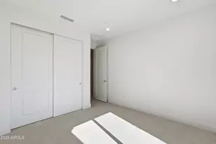 2121 W Sonoran Desert Dr, Phoenix, AZ 85085 - Photo 30