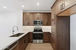 2121 W Sonoran Desert Dr, Phoenix, AZ 85085 - Photo 10