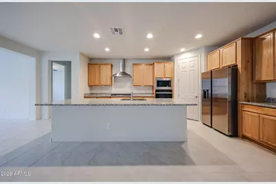 7078 W Plum Road, Peoria, AZ 85383 - Photo 2