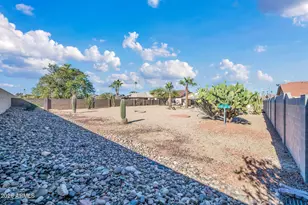 13523 W Gemstone Dr, Sun City West, AZ 85375 - Photo 42