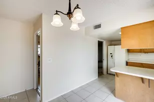 10137 W Forrester Dr, Sun City, AZ 85351 - Photo 14