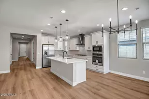 890 W Macaw Dr, Queen Creek, AZ 85140 - Photo 14