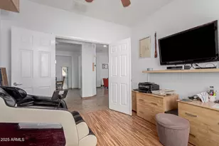 368 W Key W Dr, Casa Grande, AZ 85122 - Photo 12