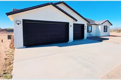 20735 W Elliot Road, Buckeye, AZ 85326 - Photo 2