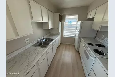 6641 W Ocotillo Road #202, Glendale, AZ 85301 - Photo 6