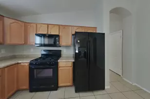 2111 S 160th Ln, Goodyear, AZ 85338 - Photo 6