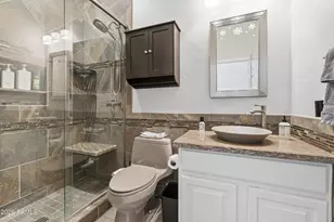 2633 E Fremont Rd, Phoenix, AZ 85042 - Photo 30