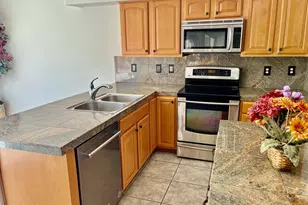 1701 E Yukon Dr, Phoenix, AZ 85024 - Photo 10