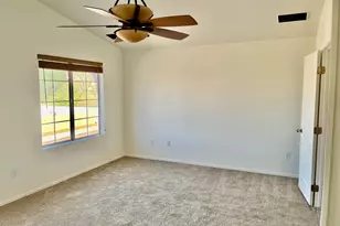 1701 E Yukon Dr, Phoenix, AZ 85024 - Photo 26
