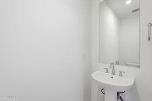 2121 W Sonoran Desert Dr, Phoenix, AZ 85085 - Photo 26