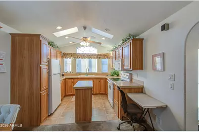 7750 E Broadway Road #664, Mesa, AZ 85208 - Photo 2