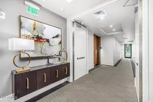 6166 N Scottsdale Rd, Paradise Valley, AZ 85253 - Photo 12