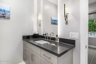 6166 N Scottsdale Rd, Paradise Valley, AZ 85253 - Photo 48