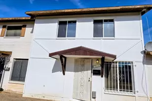 7123 W Hazelwood St, Phoenix, AZ 85033 - Photo 1