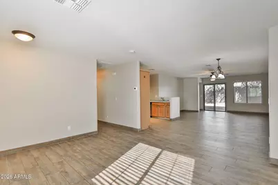 17420 W Calavar Road, Surprise, AZ 85388 - Photo 4