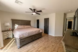 1014 S Slater Cir, Mesa, AZ 85206 - Photo 8